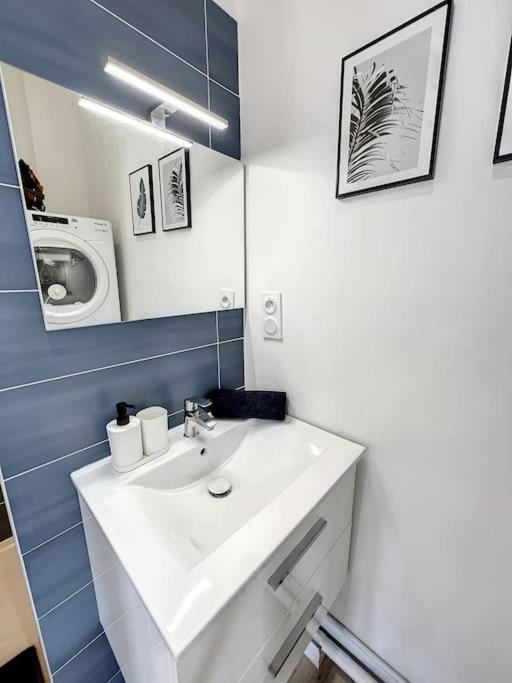 Place - Appartement Lumineux Au Coeur De La Joliette Марсель Экстерьер фото